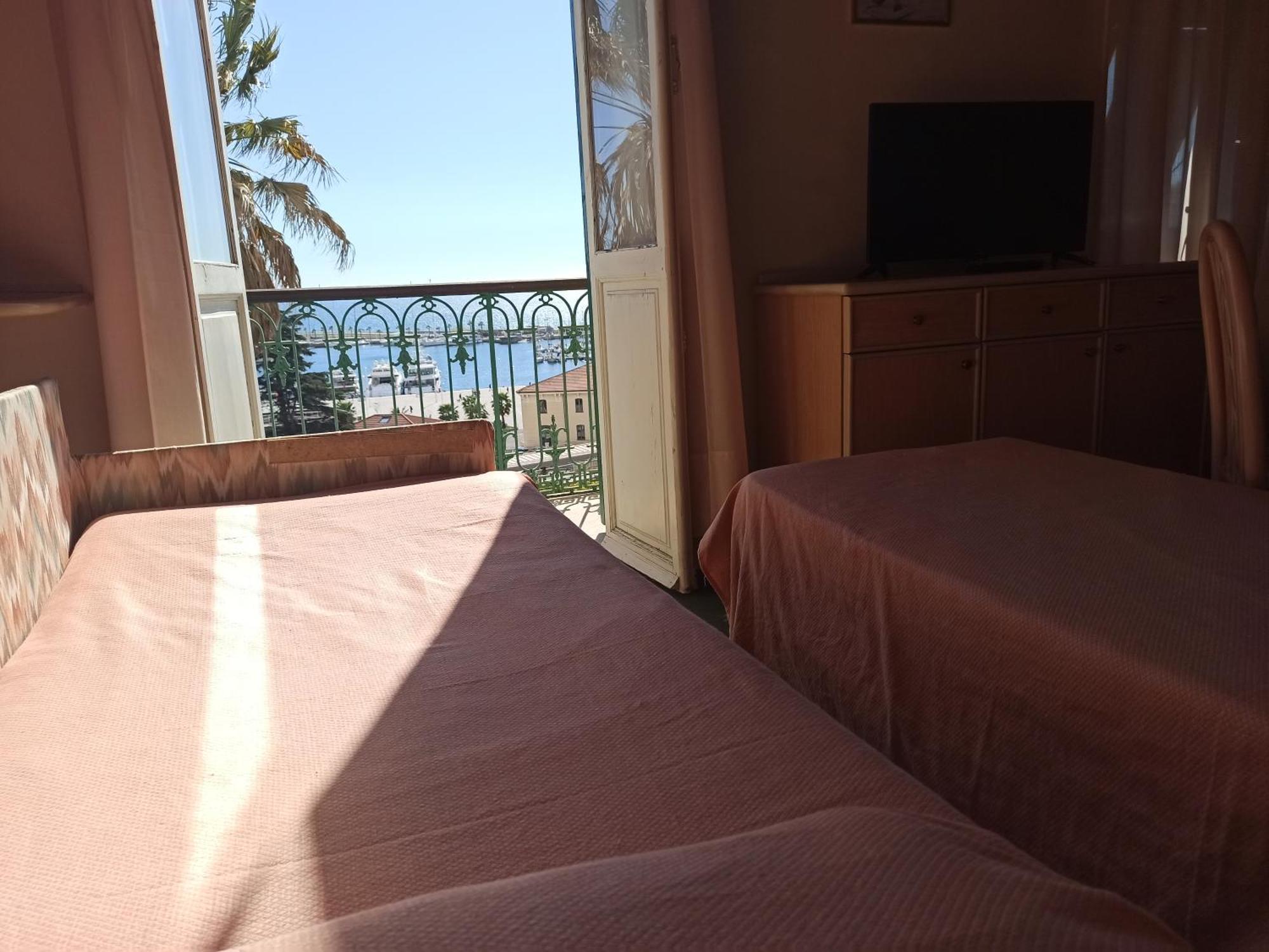 Hotel Miramare Imperia Phòng bức ảnh
